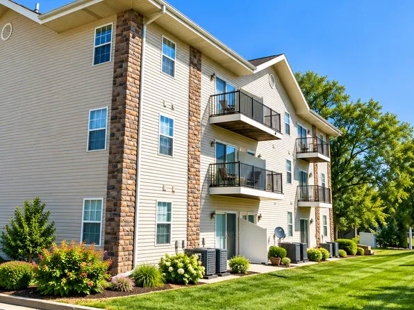 Creekside Village Apartments (Grain Valley, MO)