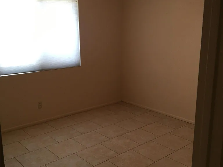 1165 N Tracy Ave — Photo 14