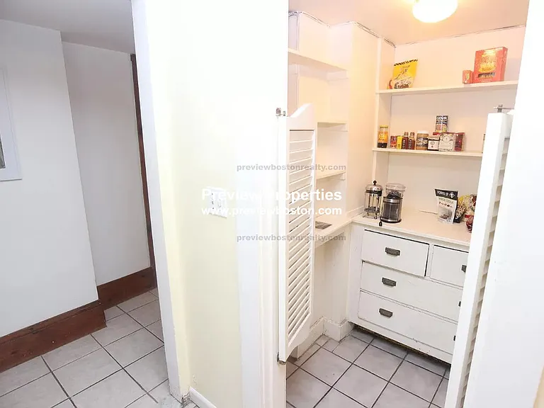 9 Braemore Rd #1AP — Photo 7