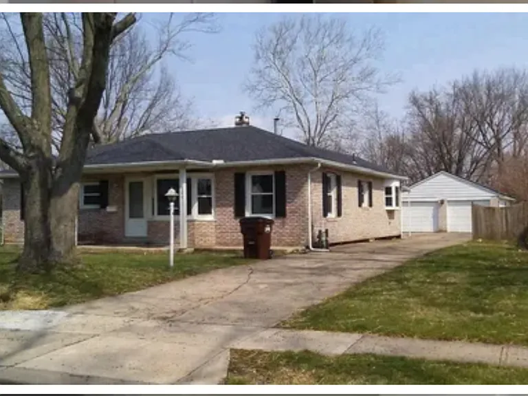 301 Wolf Ave — Photo 16