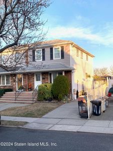 15 Sunfield Ave, Staten Island, NY, 10312