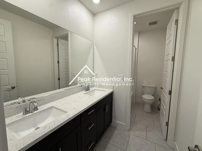 3535 Heron Ct — Photo 29