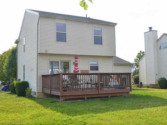 4th image of 598 Garden Dr