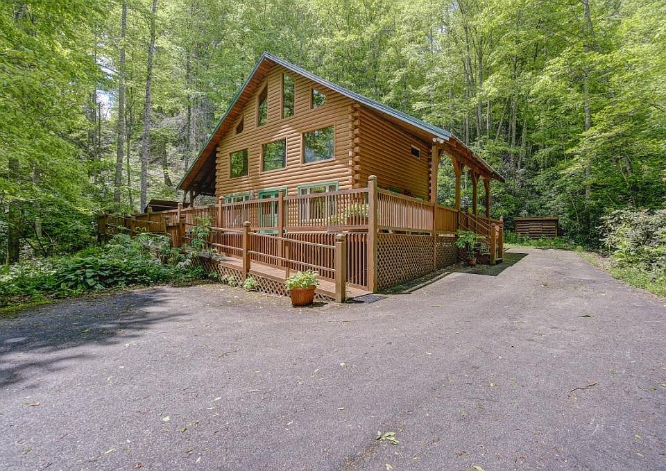 1st image of 268A Moreland Dr