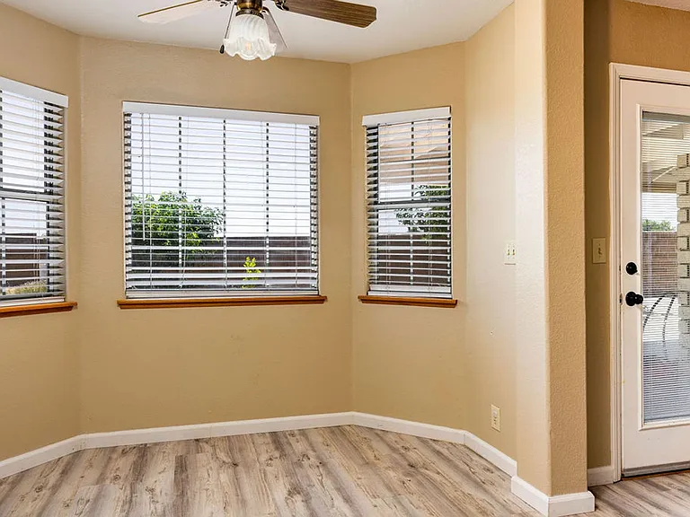 1221 Alysa Ct — Photo 7