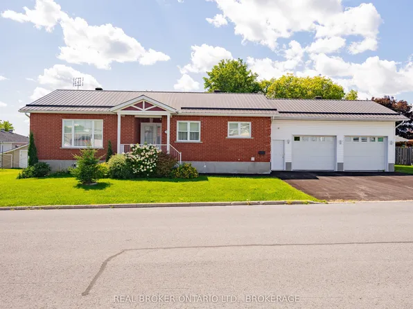 238 Bishop St S, North Glengarry, ON K0C 1A0