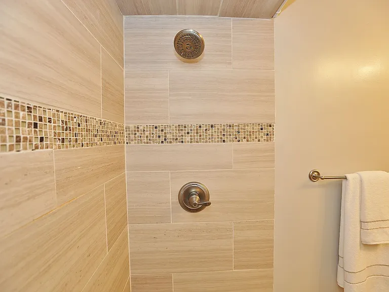 1207 Captain Adams Ct — Photo 23