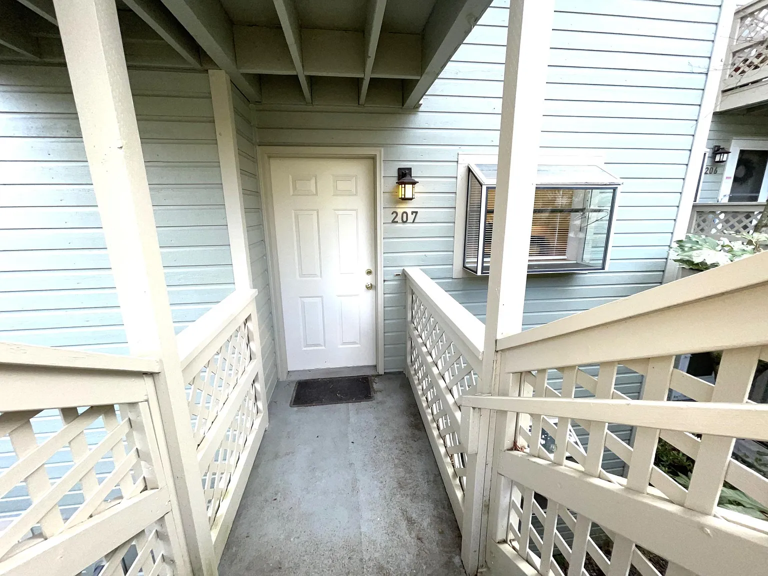 2 bed, 1008 sqft, $1,995 — Photo 2