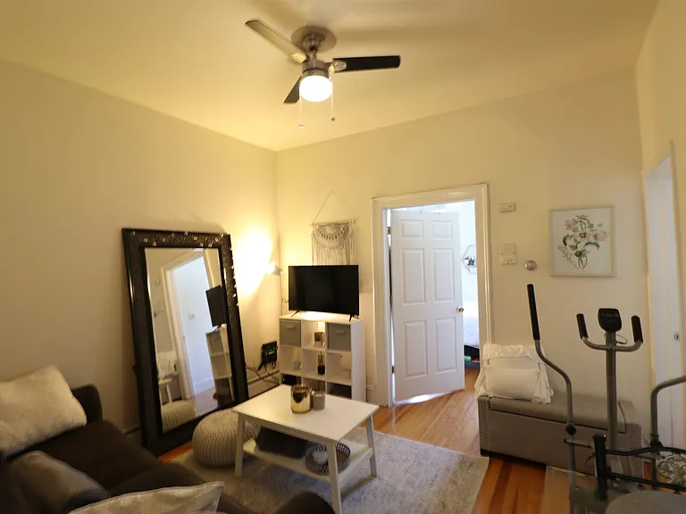 202 Bloomfield St #2 — Photo 13