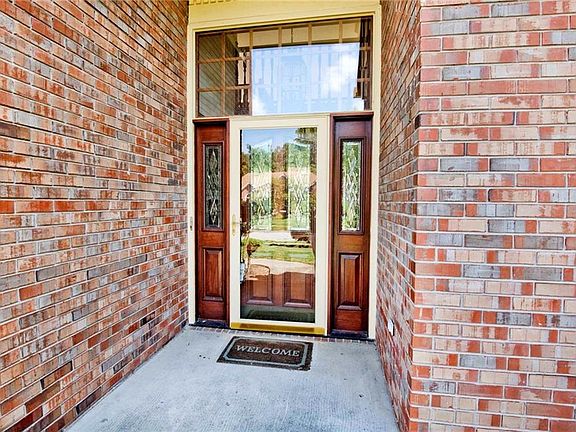 4th image of 6411 Cherbourg Dr