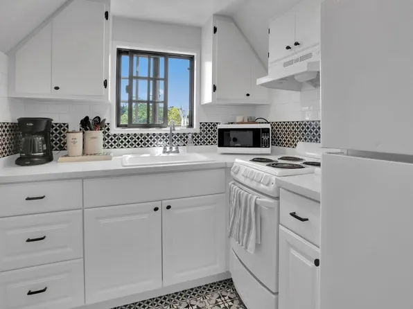 39 Gonzales St #A, Watsonville, CA 95076