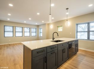 3139 N Francisco Ave APT 1S, Chicago, IL 60618