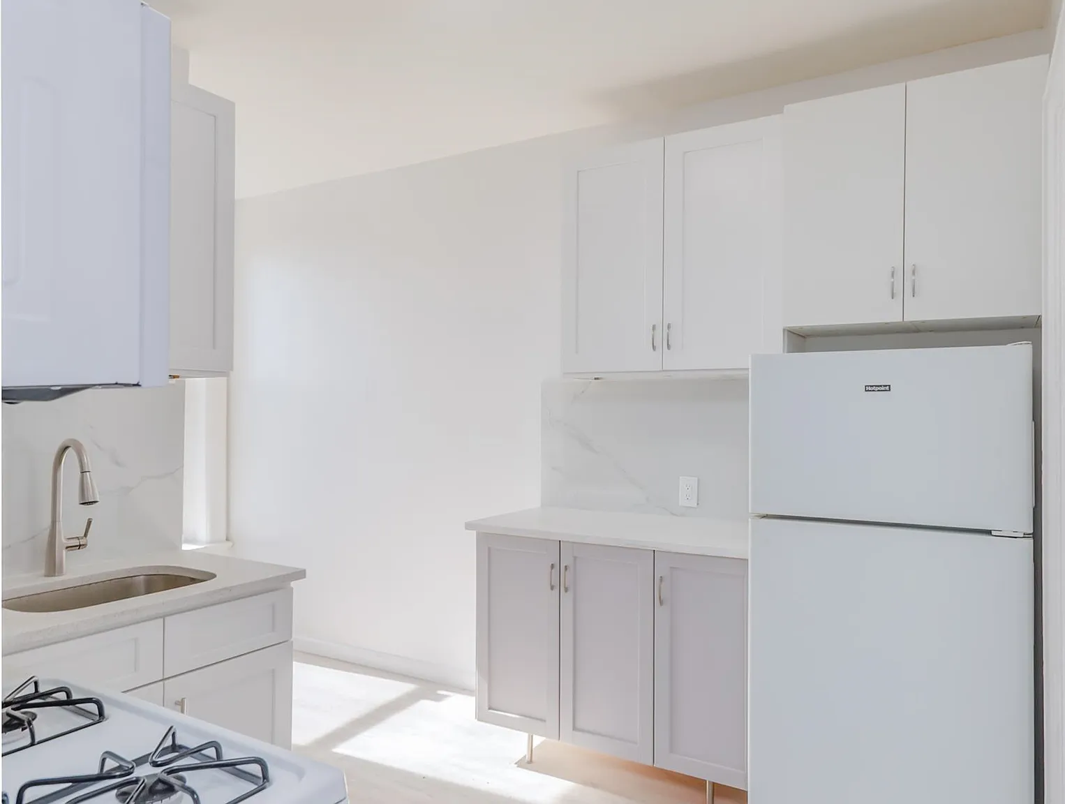 2 bed, 1.0 bath, $2,000 — Photo 4