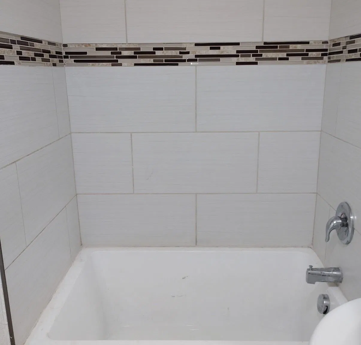 2 bed, 1370 sqft, $1,285 — Photo 3