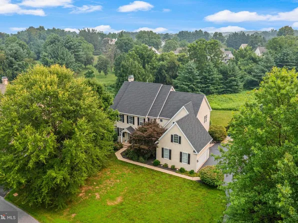 154 Forest Dr, Kennett Square, PA 19348