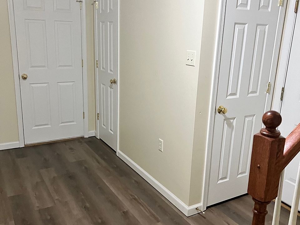 1st image of 835 Berne Ct #835