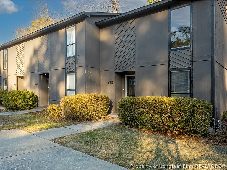 5717 Aftonshire Dr — Photo 3