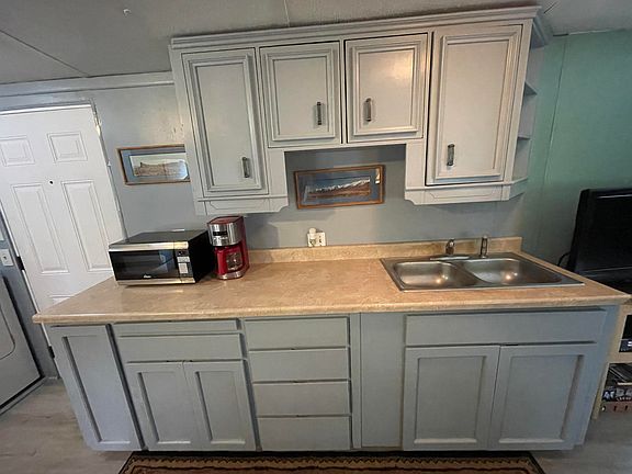 5th image of 145355 Lanewood Dr