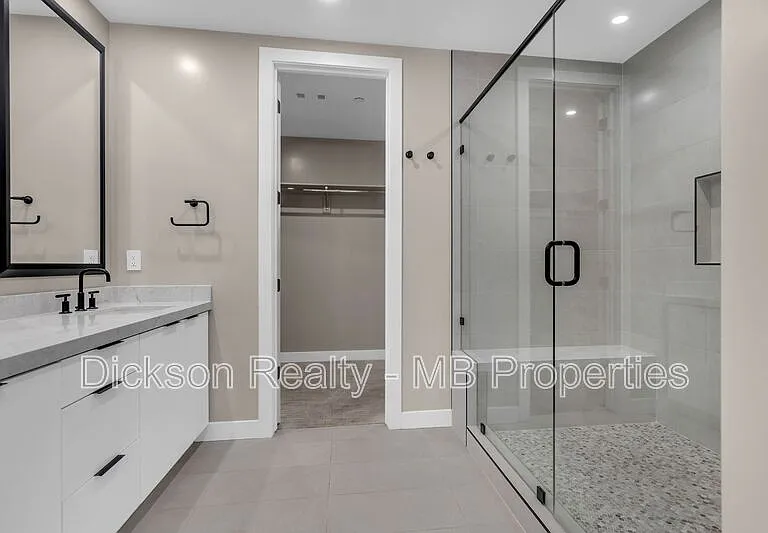 31 Campolina St — Photo 34