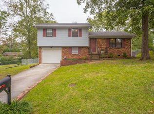 4030 E Freedom Cir, Ooltewah, TN 37363