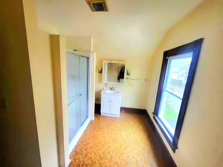 408 N Madison St S #SOUTH — Photo 11