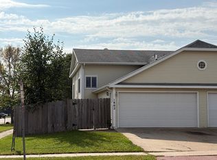 1802 27th Ave S, Fargo, ND 58103
