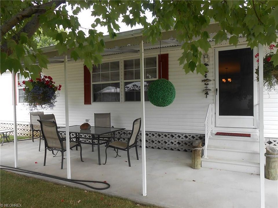 1st image of 238 Gull Dr