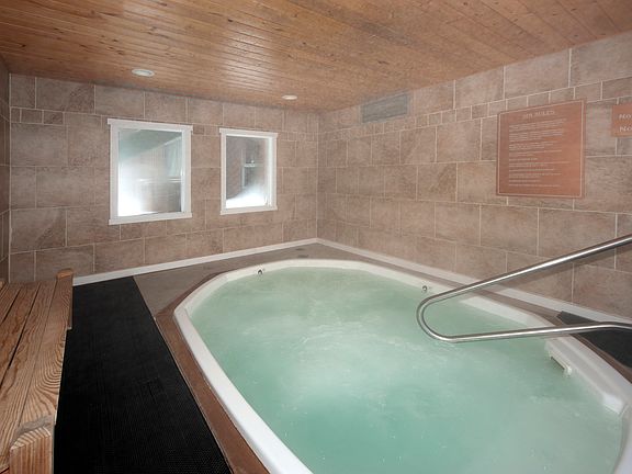 4th image of 373 Wild Irishman Rd #1089