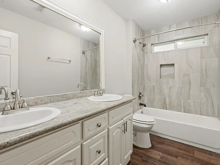 1930 Redway Ln — Photo 16