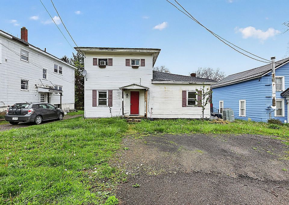 1st image of 12050 Main St