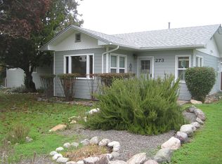273 Crest Dr, Myrtle Creek, OR 97457