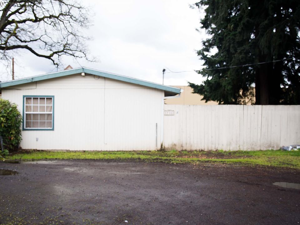 2nd image of 12160 SW Grant Ave