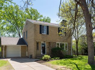 125 5th Ave N, Hopkins, MN 55343