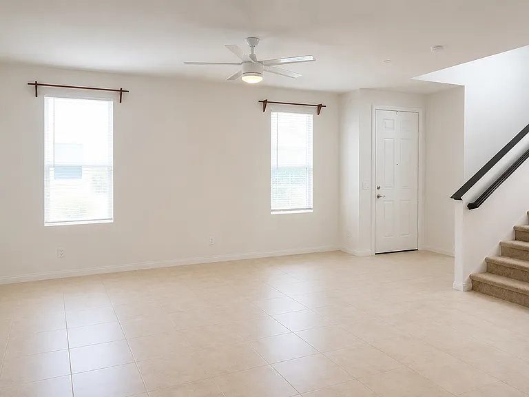 1062 Seaglass Way — Photo 2