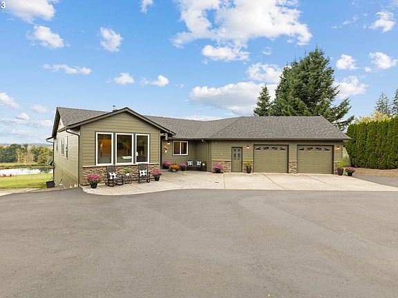 3rd image of 11414 NE 192nd Ave