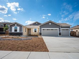 16683 Rain Cross Cir, Riverside, CA 92503