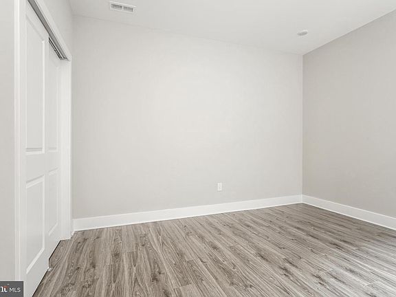 5th image of 2162 E Norris St APT 402