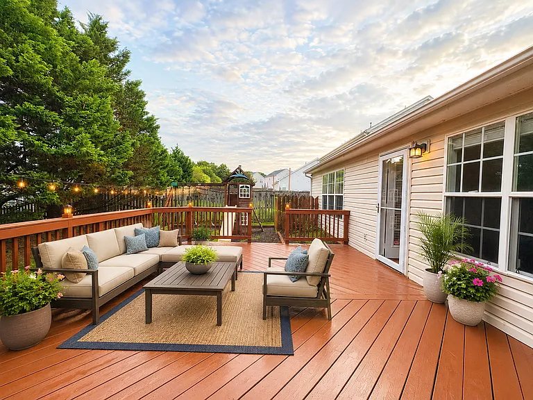 16131 Circlegreen Dr — Photo 3