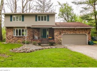 16716 Bennett Rd, North Royalton, OH 44133