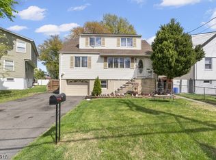 82 Eckel Rd, Little Ferry, NJ 07643