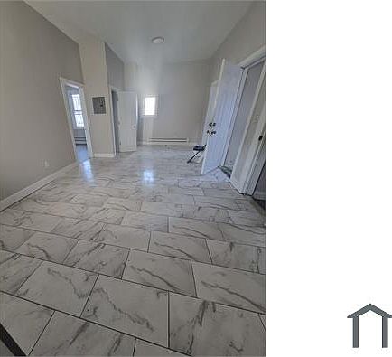 3rd image of 225 12th Ave Floor 1