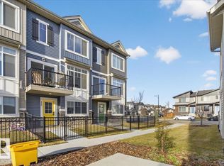 Z-name Not Listed, Edmonton, AB T6W 5A7