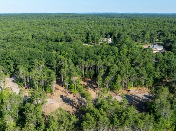32 Crossman Drive, Brunswick, ME 04011