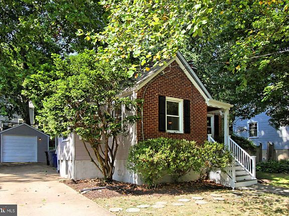 3rd image of 6927 Jefferson Ave