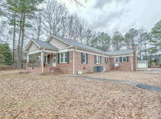 695 Peeksville Rd, Locust Grove, GA 30248