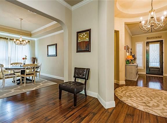 5th image of 1900 Valle Verde Dr