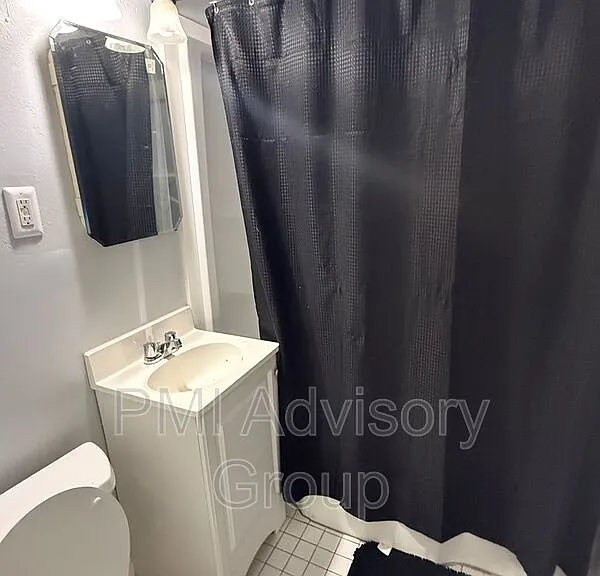 608 SW Medford Ave — Photo 8
