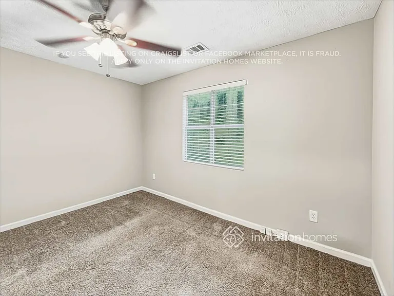 6611 Crossing Creek Point — Photo 16