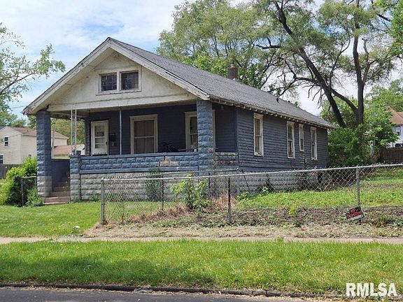 2nd image of 1415-1417 S Greenlawn Ave