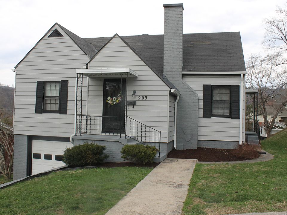 1st image of 203 Cherry St
